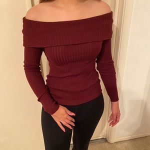 Off shoulder long sleeve